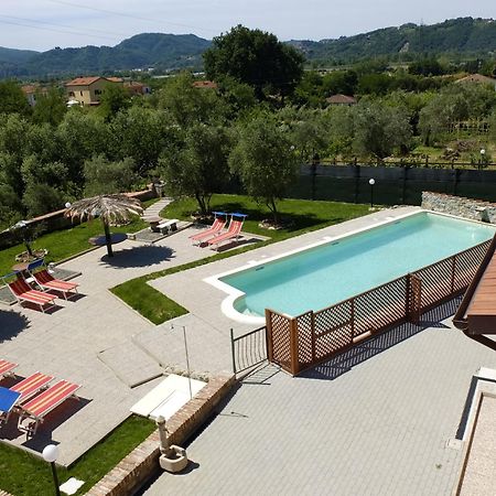 סנטו סטפאנו די מאגרה La Fonda Casa Vacanze-Appartamenti Con Piscina מראה חיצוני תמונה